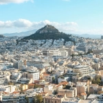 Символическое изображение древнегреческих богов в цифровом пространстве